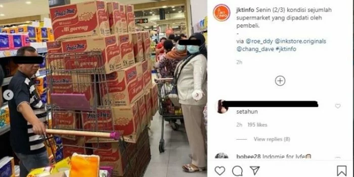 Panik Virus Corona, Warga Borong Stok Bahan Makanan di Supermarket