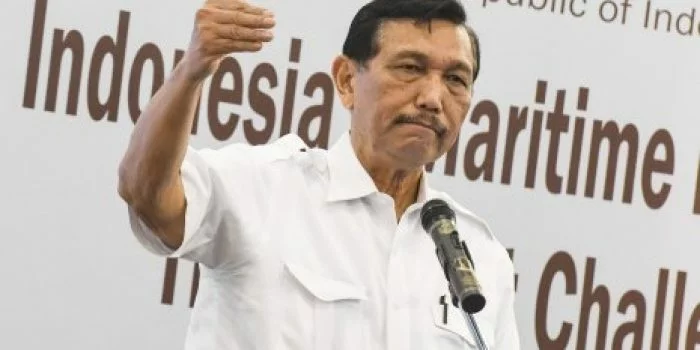 Luhut Binsar Pandjaitan Tunda Penyetopan Operasi Bus AKAP, Respons Anies?