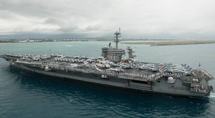 Kapal Induk Amerika Serikat USS Theodore Roosevelt Terjangkit Wabah Corona, Ini Kata Kapten Brett Crozier