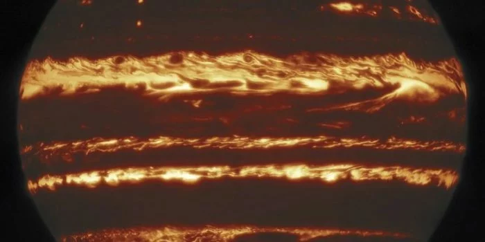 Para Astronom Perlihatkan Citra Baru Badai Jupiter Terjelas yang pernah diambil dari Bumi