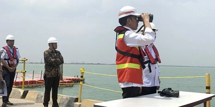 Jokowi: Pelabuhan Patimban, Bandara Kertajati dan Bekapur Saling Terkoneksi