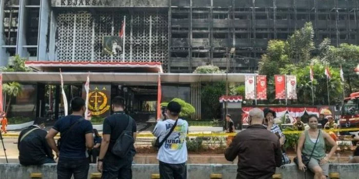 Kasus Kebakaran Gedung Utama Kejagung, Tersangka Jadi 11 Orang