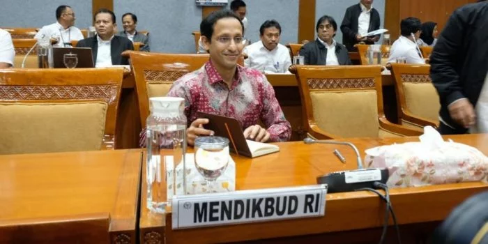 Nadiem Sebut Tak Ada Perubahan Kurikulum di 2021