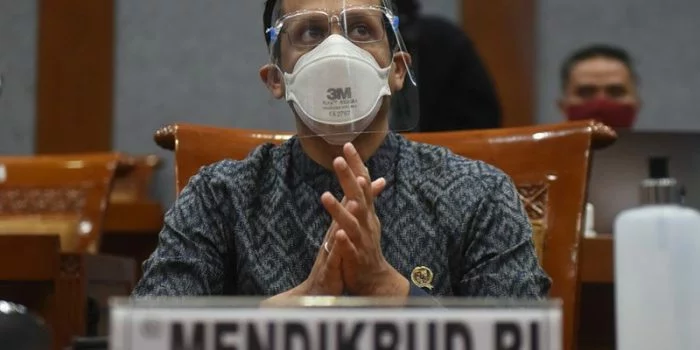 DPR Minta Kemendikbud Terbuka Soal Penyusunan Kurikulum Baru 2021