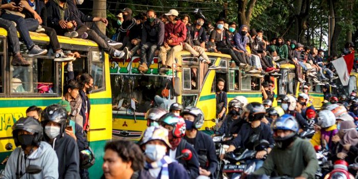 Antisipasi Demo Ribuan BEM SI, Polisi Rekayasa Arus Lalin di Istana