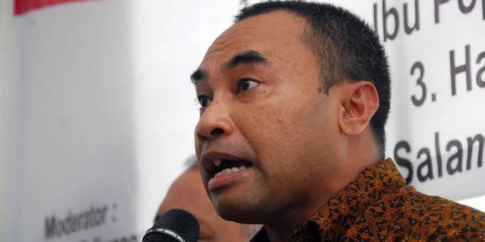 Haris Rusly Moti: Saya Ingin tahu, Apakah Presiden Jokowi Tahu atau Tidak Penembakan Enam Warga Negara?