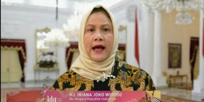 Detik-detik Jokowi Disuntik Vaksin, Ibu Negara Tidak Ikut Vaksin Perdana