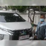 Heboh Mobil Berderet di Tepi Jalan Raya Desa Miliader, Sebagian Warga Belum Bisa Nyetir