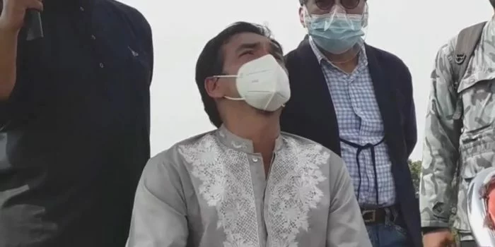 Sambil Menangis, Teddy Syah: Saya Bersaksi Ridho Rina Gunawan, Istri dan Ibu yang Sangat Baik, Belum Pernah Bertemu Orang Seperti Beliau