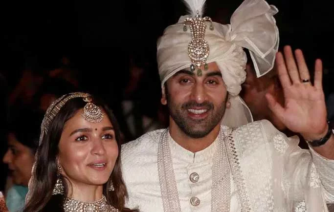 Bintang Bollywood Ranbir Kapoor dan Alia Bhatt Akhirnya Menikah