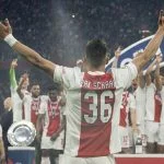 Erik Ten Hag Bawa Ajax Amsterdam Juara Liga Belanda 2021-2022, Manchester United Ikut Senang