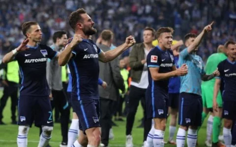 Hertha Berlin Pupuskan Asa Hamburger SV Kembali Ke Bundesliga