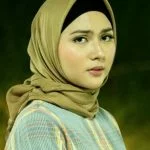 Jessica Mila Pakai Hijab dan Mulai Belajar Salat