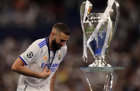 Karim Benzema Top Skor Liga Champions 2021/2022.