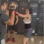 Nikita Mirzani Rutin Latihan Tinju, Ada Apa?