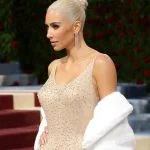 Gaun Marilyn Monroe Dikabarkan Rusak Setelah Dikenakan Kim Kardashian