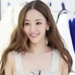 Artis Korea Park Min Young Akui Jalani Operasi Plastik