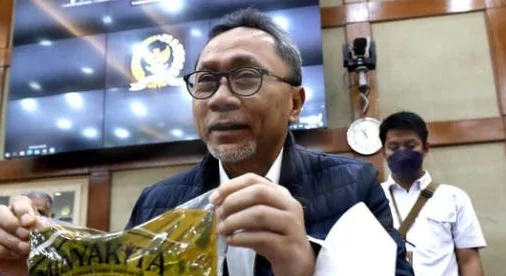 Begini Alasan Menteri Perdagangan Zulkifli Hasan yang Bagi-bagi Minyak Goreng