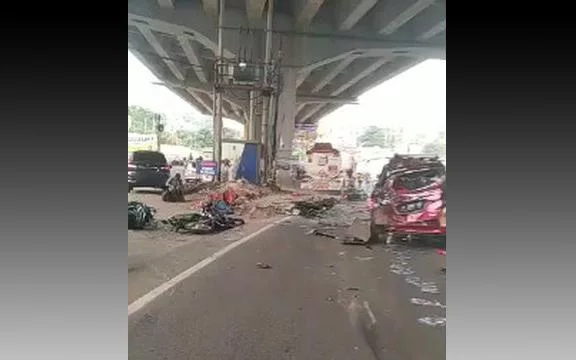 Buntut Kecelakaan Maut yang Menewakan 8 Orang, Muncul Petisi Tutup Lampu Merah CBD Cibubur