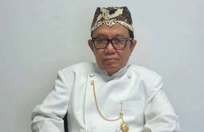 Konflik Kraton Kasepuhan Belum Usai, Sultan Sepuh Aloeda II Siapkan Gugatan Perdata