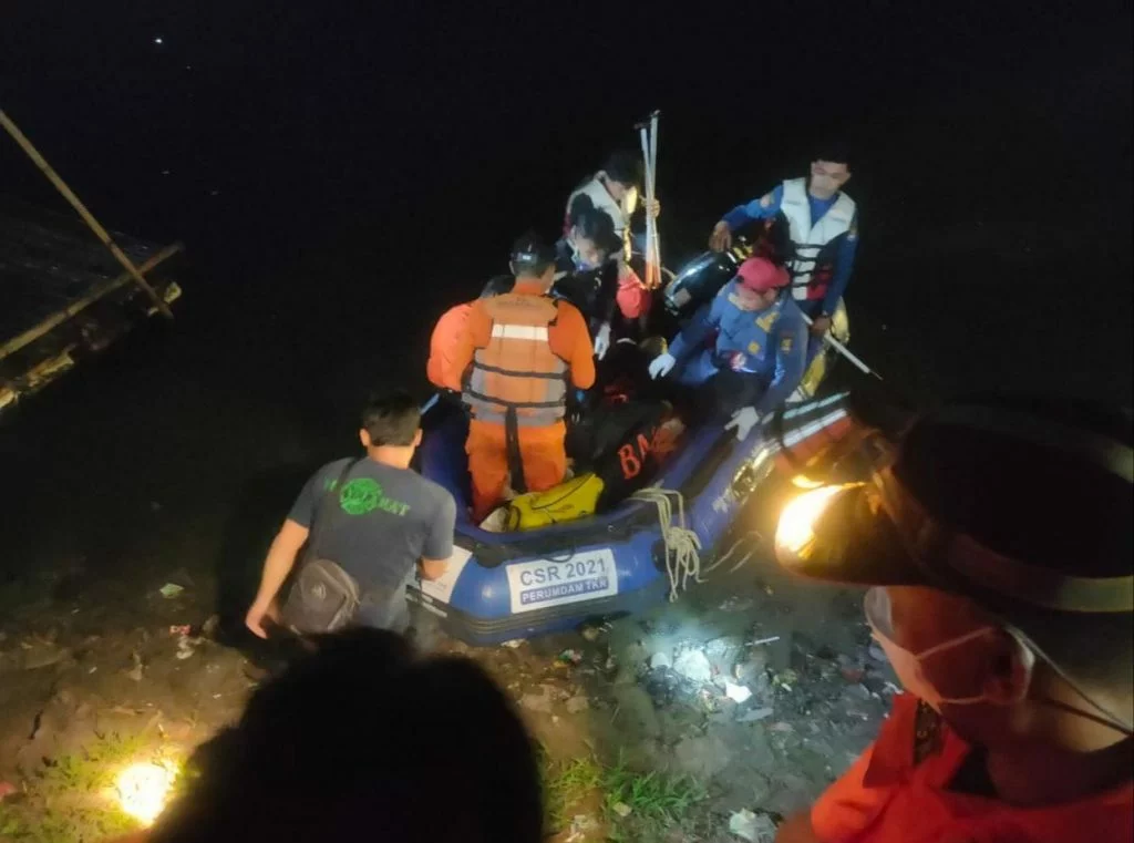 Pria Tenggelam di Kedalaman 6 Meter Danau Kedaton Tangerang