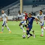 Jelang Persib vs Persebaya, Robert Rene Alberts Beberkan Bruno Ada Masalah pada Otot Belakang Lutut